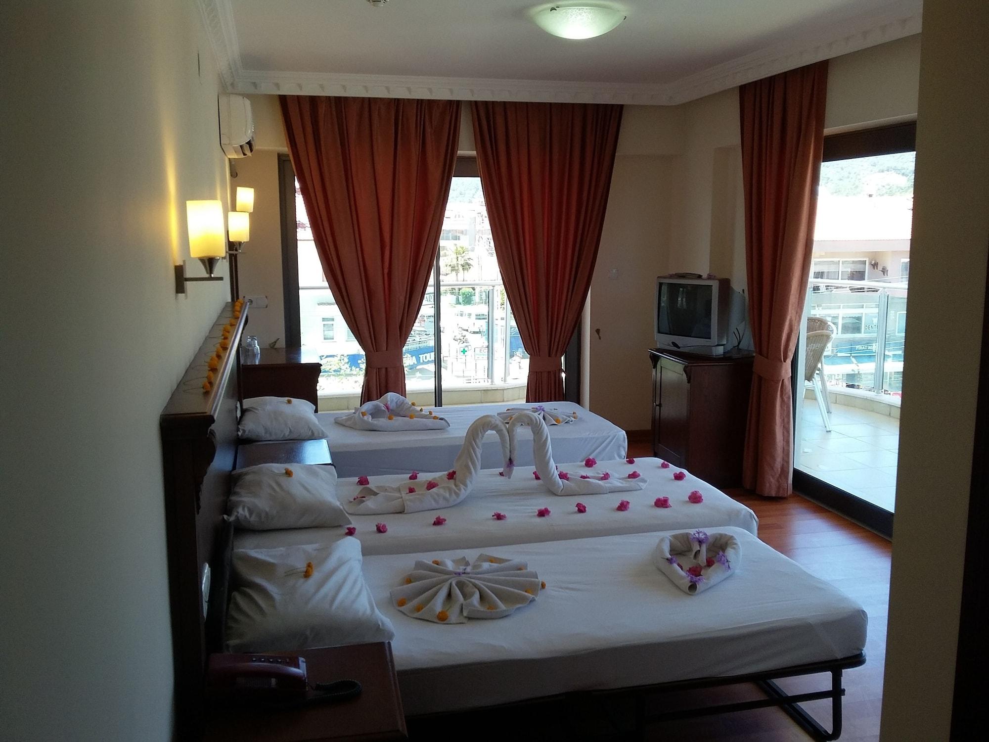 Cihantuerk Hotel Мармарис Экстерьер фото